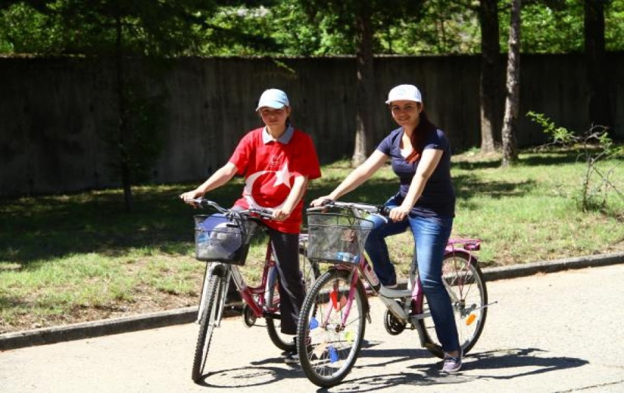 Ayvacık ' da Bisiklet Festivali Düzenlendi