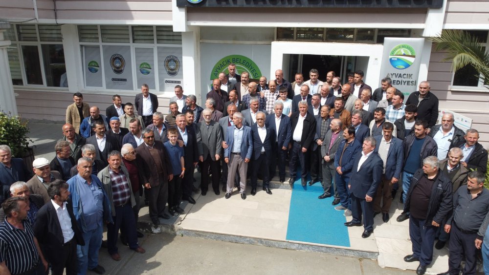 BELEDİYENİZDE VATANDAŞLARIMIZLA BAYRAMLAŞMA PROGRAMI GERÇEKLEŞTİRİLDİ